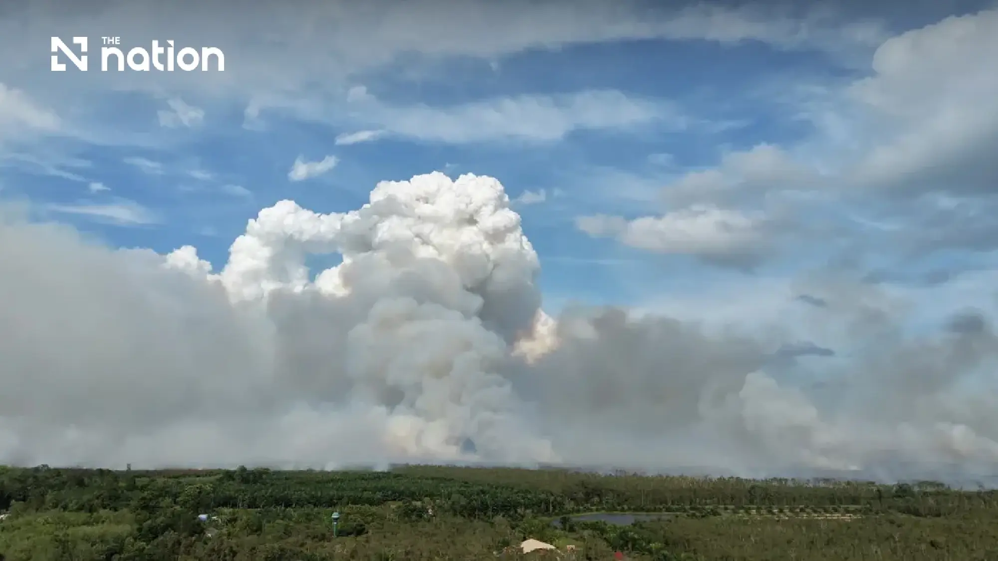 Khuan Khreng peat fire reaches sixth village on third day
