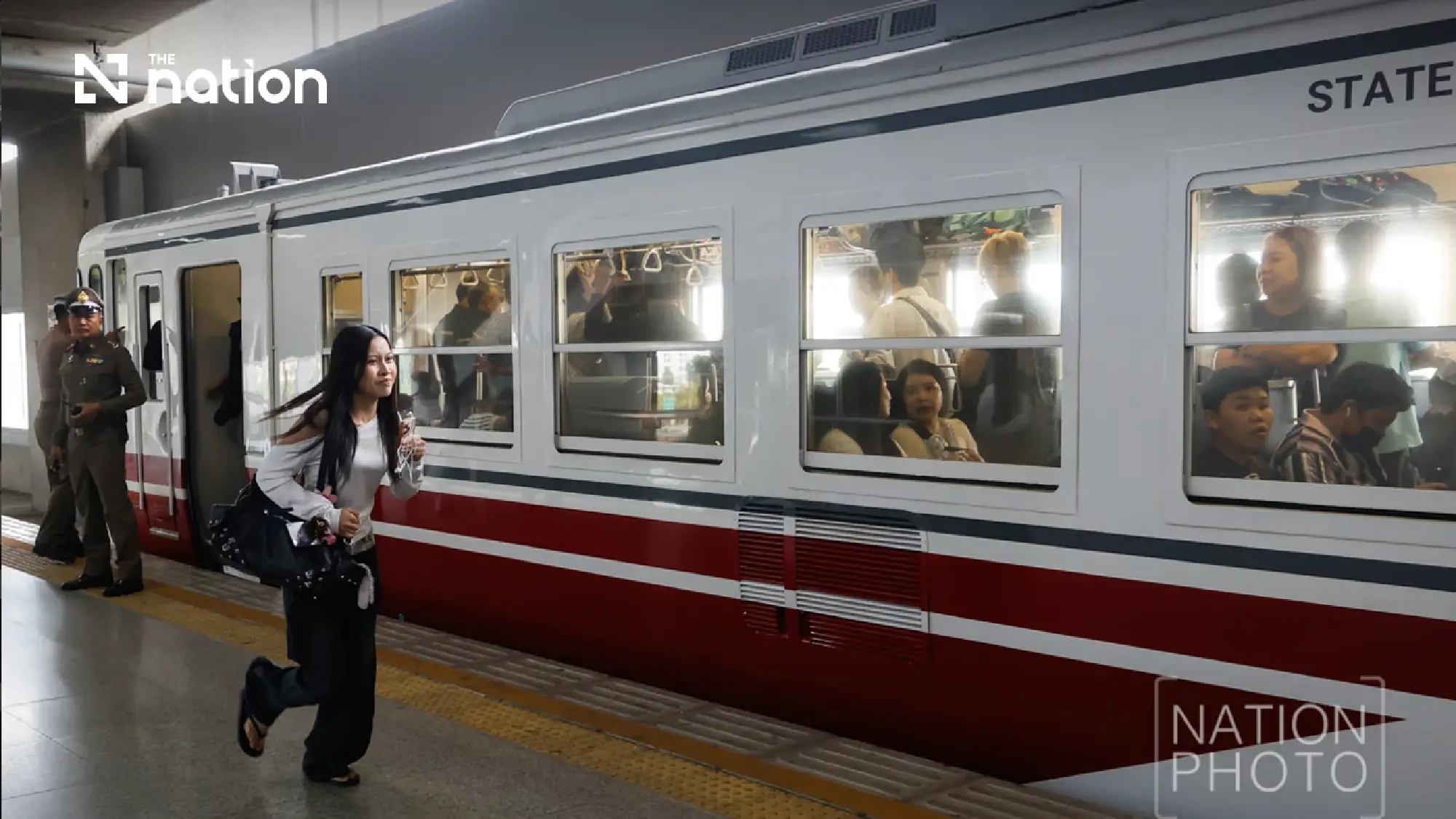 SRT launches BNEX Bangkok-Ayutthaya train as first trip fills every seat