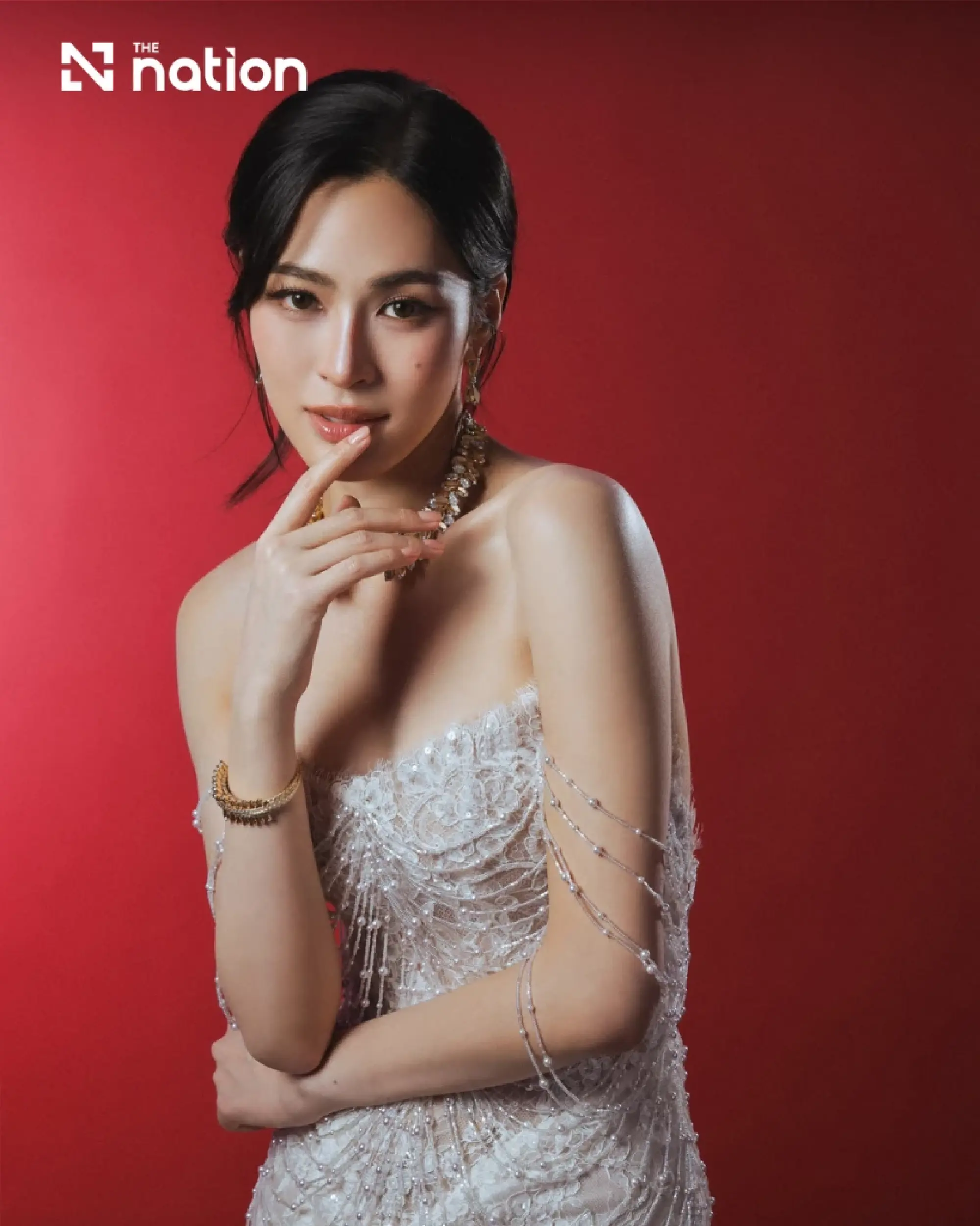 Lingling Kwong wins both global and Thai beauty titles in 2026