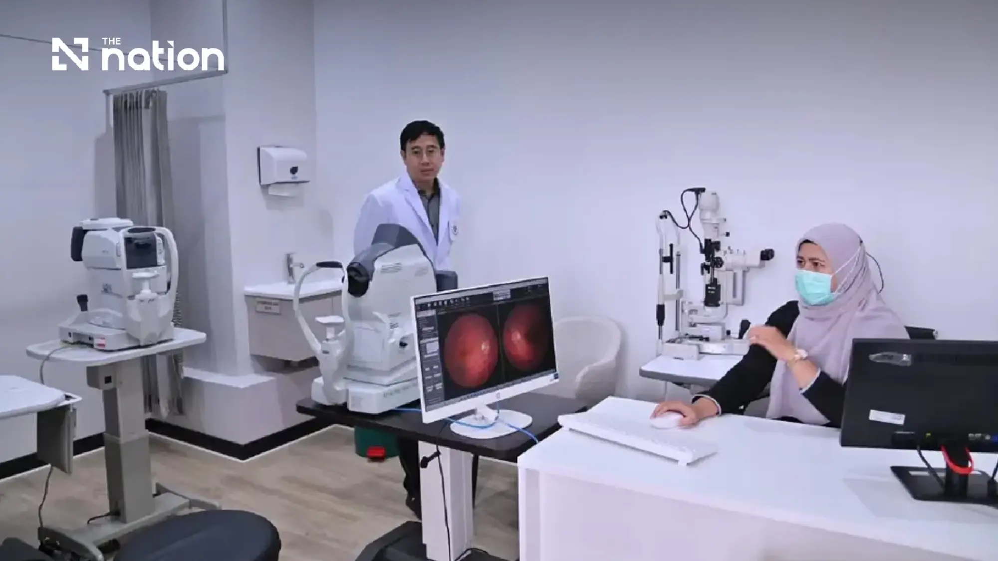 Thai surgeon performs Thailand’s first interprovincial telesurgery on prostate cancer patient