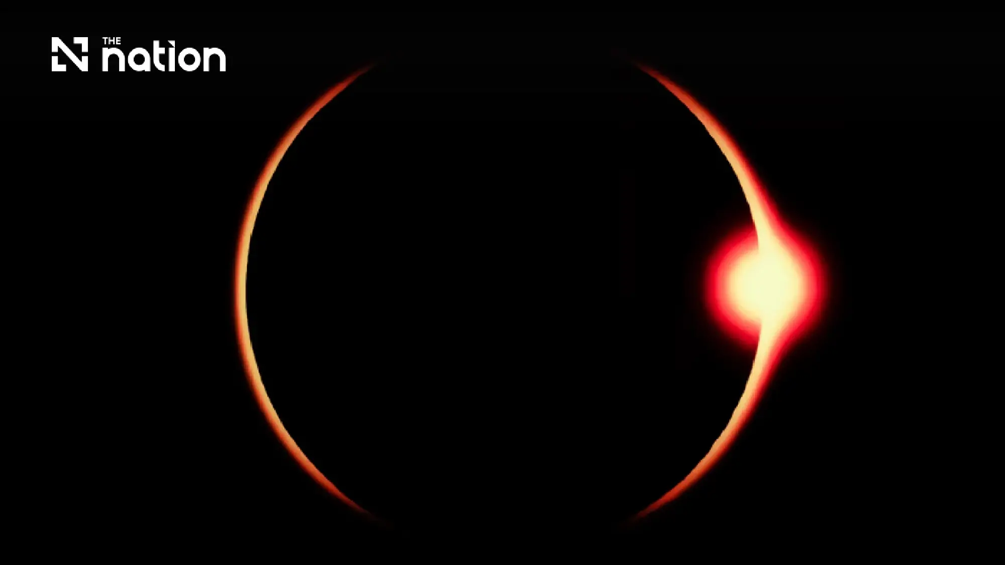 Day turns to darkness as total eclipse sweeps Spain and Iceland