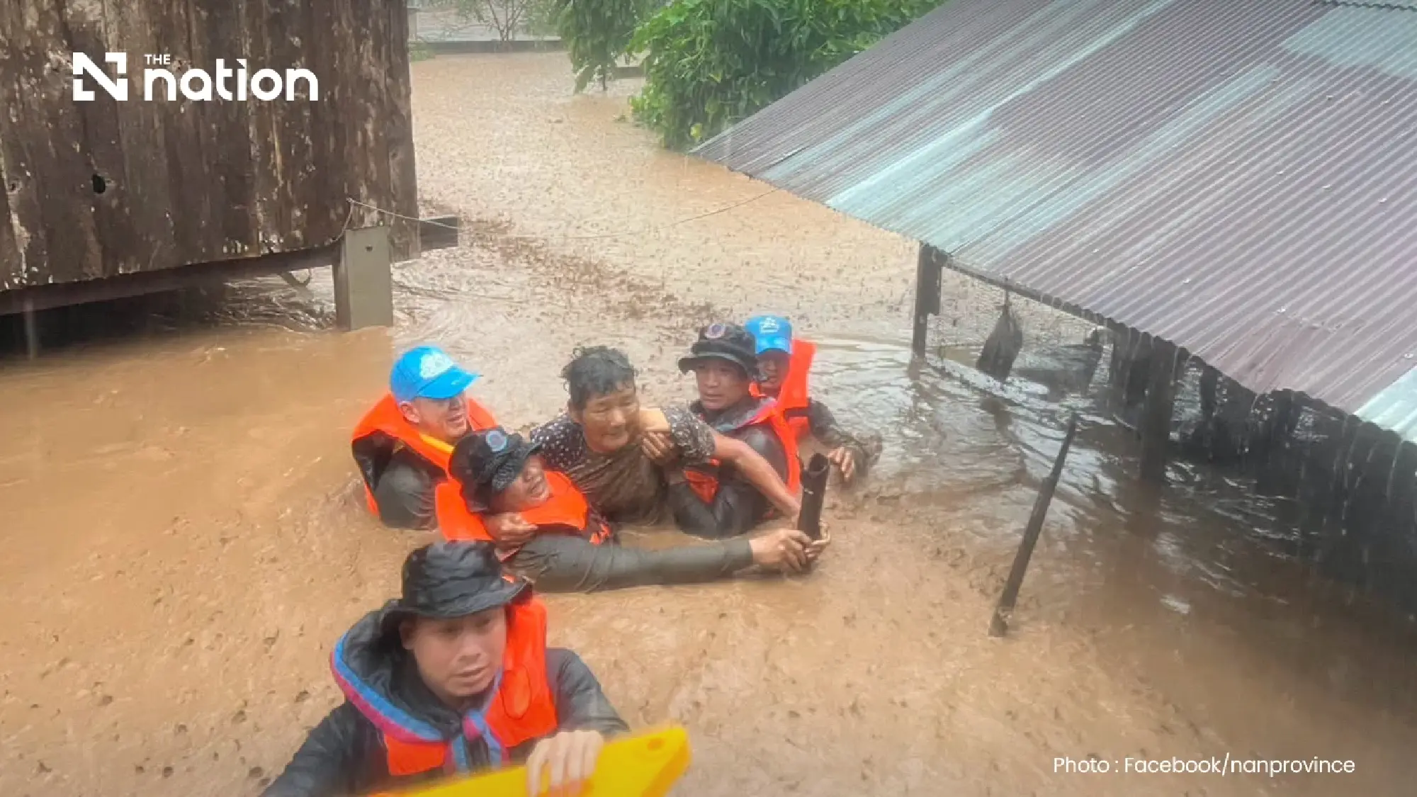 Nan floods kill 2 and affect more than 16,000 people