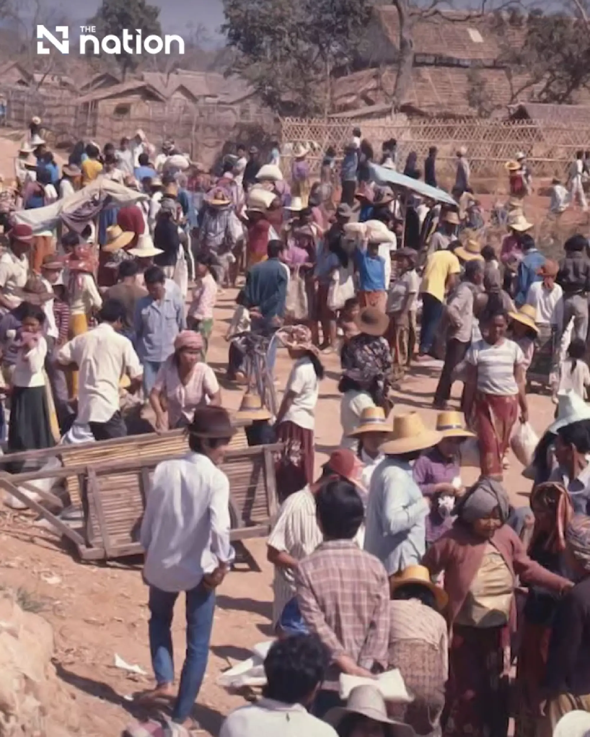 Thai army outlines position on Cambodian border displacement figures