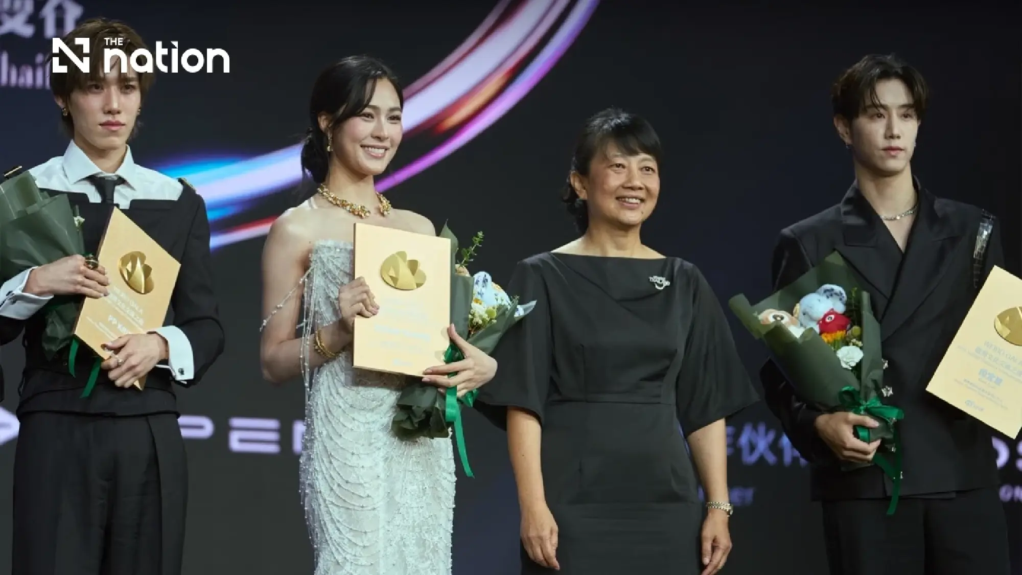 Lingling Kwong wins both global and Thai beauty titles in 2026