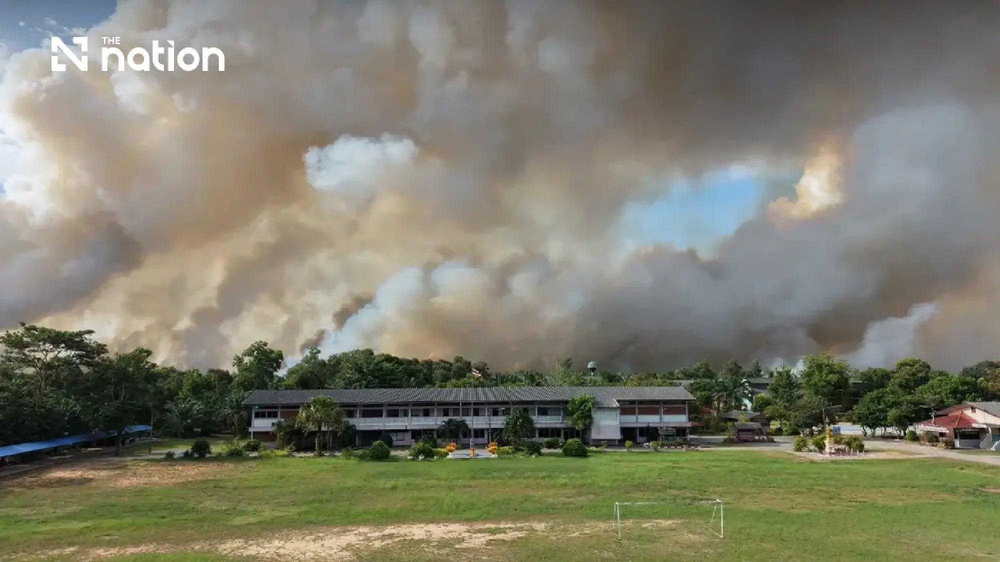 Khuan Khreng peat fire reaches sixth village on third day