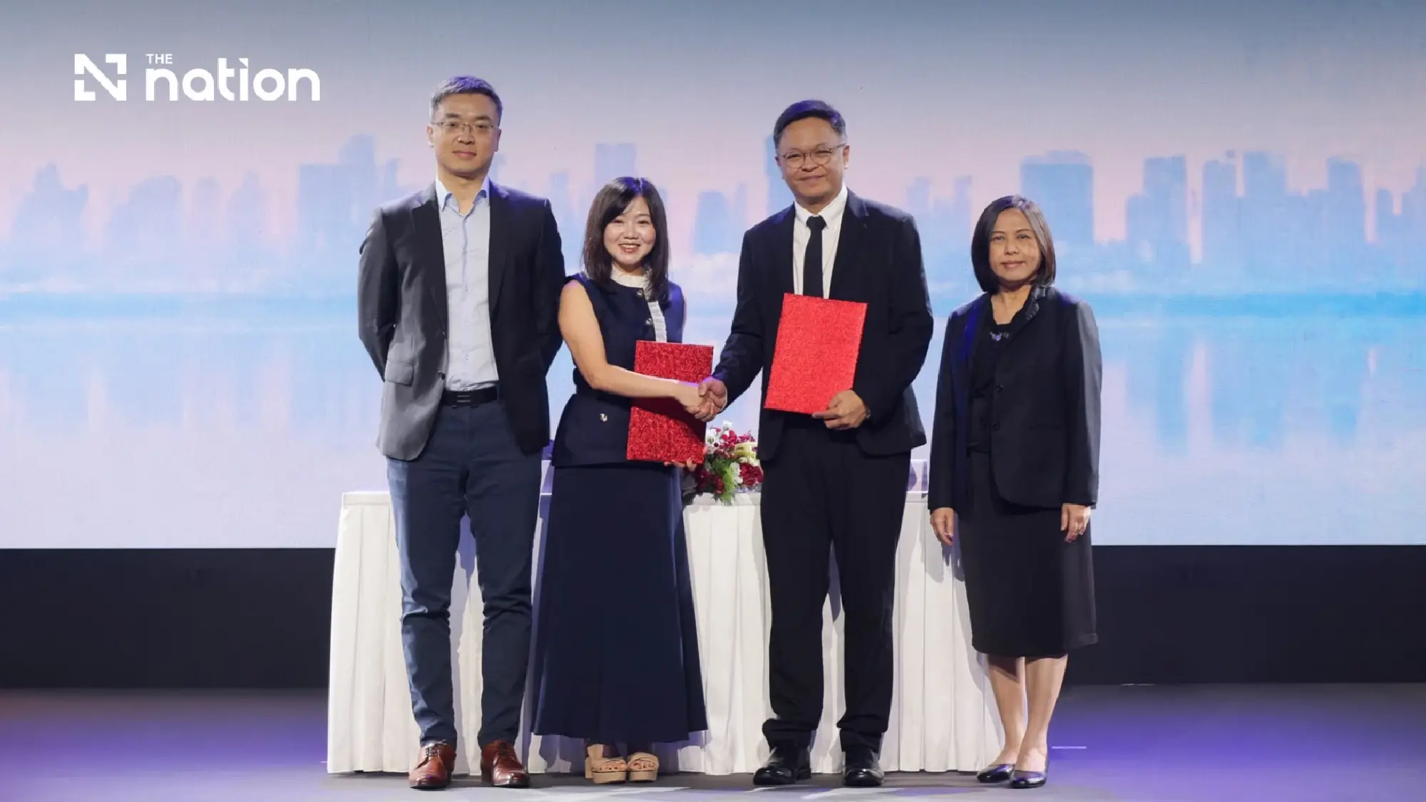 AIS Business Joins Hands with Huawei Cloud in MOU to Advance Global Cloud Capabilities and Intelligent 5G Solutions