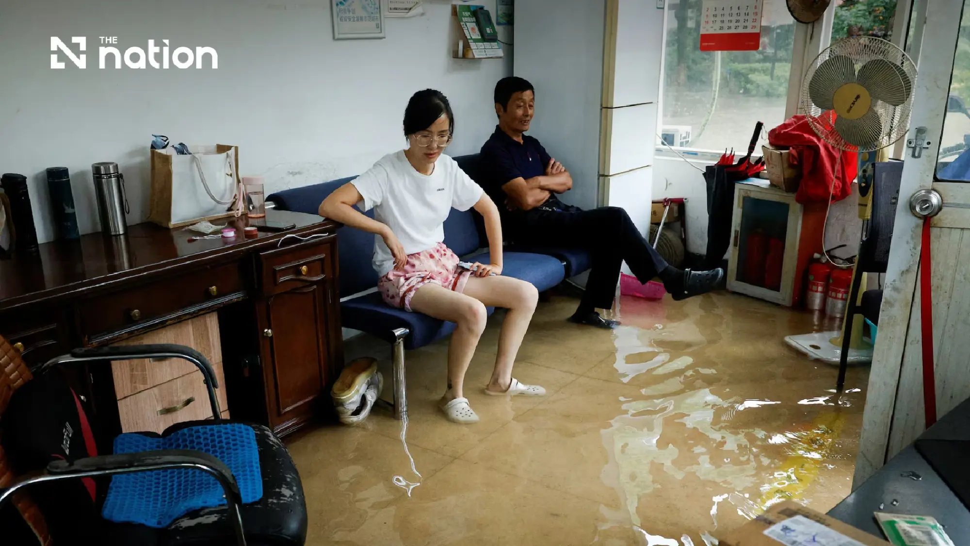 Typhoon Dolphin floods Shanghai as 943 flights cancelled