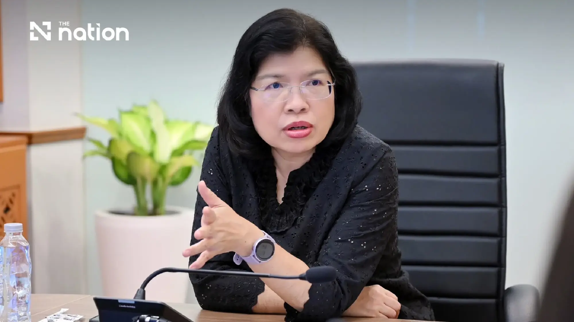 DIP Director-General Auramon Supthaweethum 