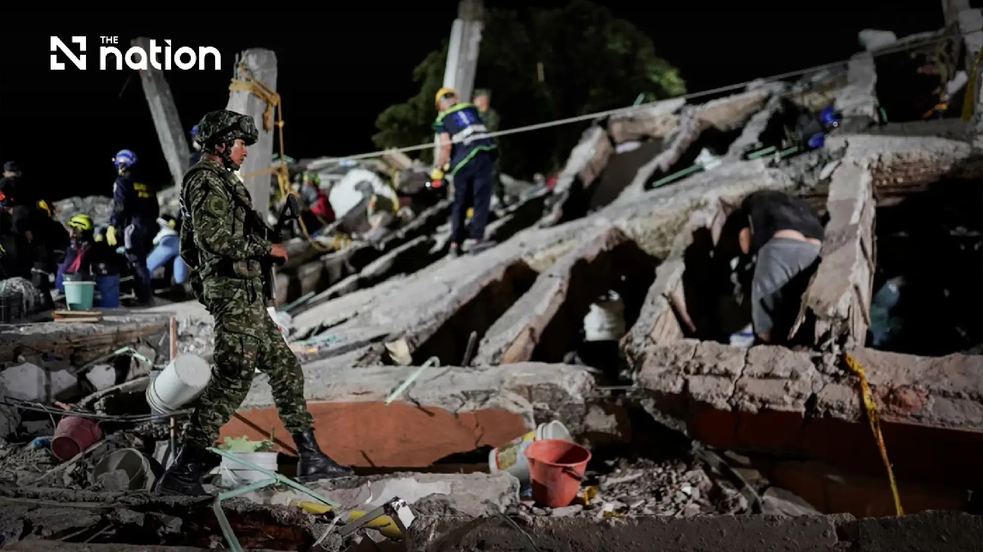 Colombia quake toll tops 250 as rescuers seek survivors