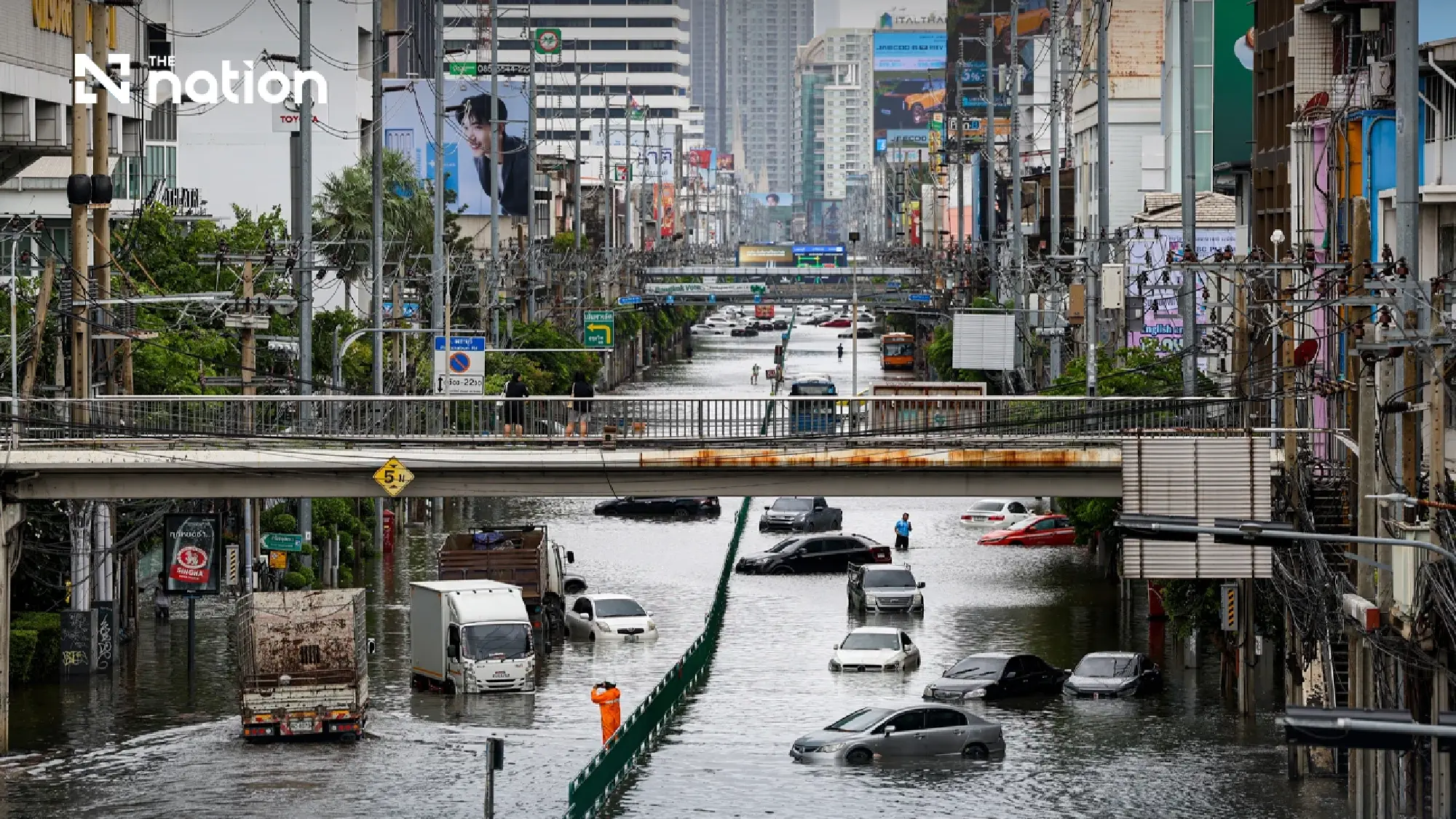 Bangkok floods threaten China Golden Week arrivals, TAT warns