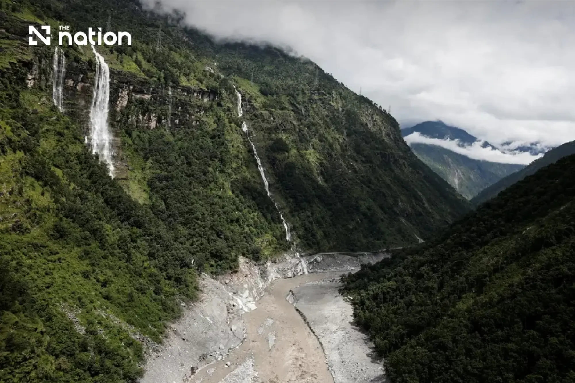 Expanding Himalayan glacial lakes raise flood concerns for northern India