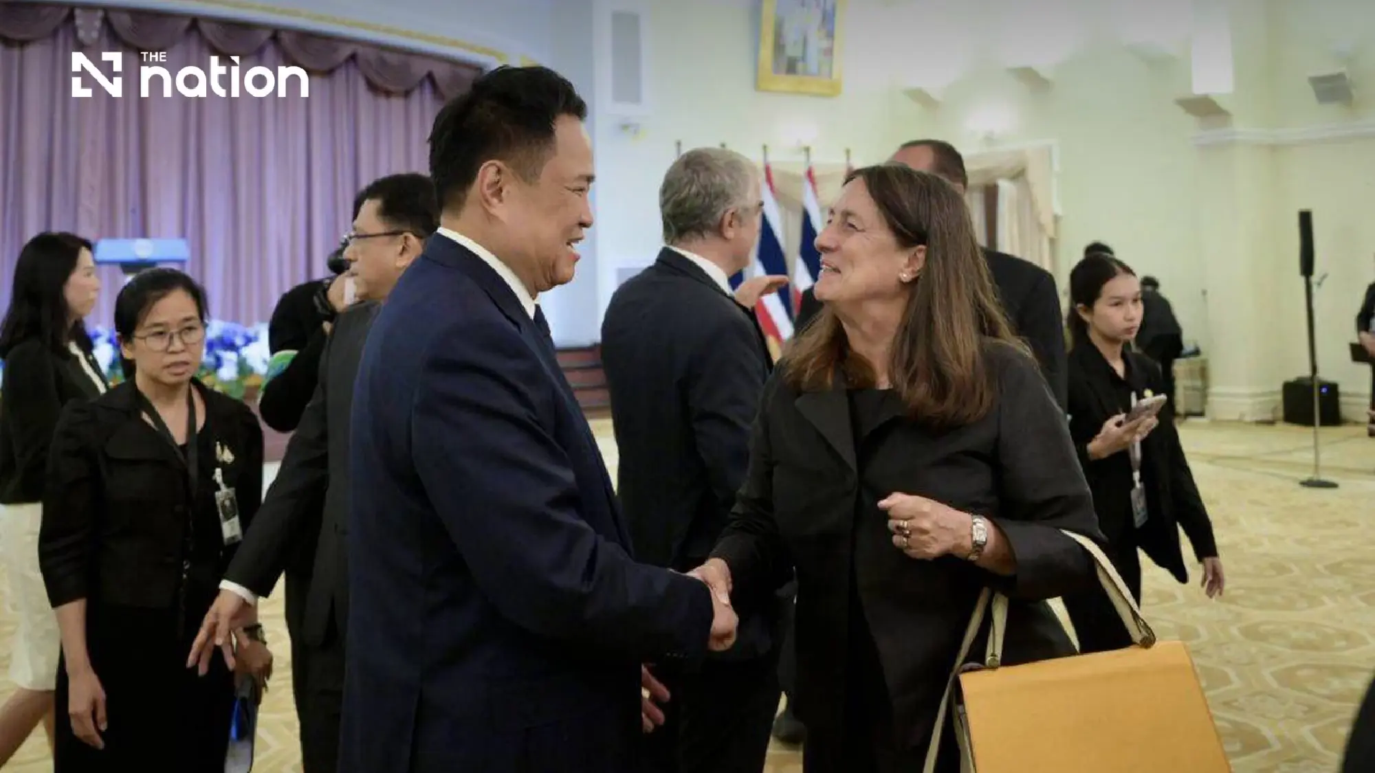 PM Anutin meets 76 representatives to advance economic diplomacy