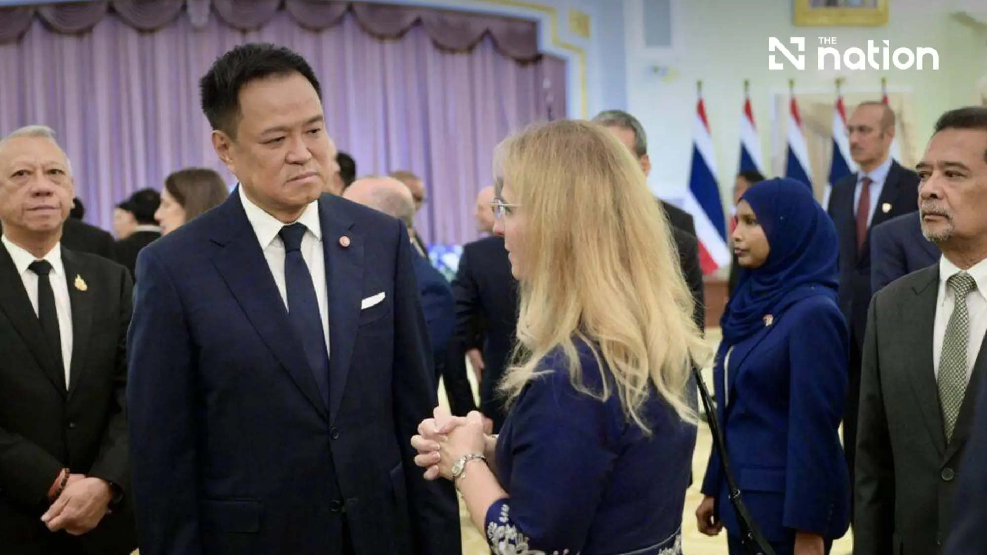 PM Anutin meets 76 representatives to advance economic diplomacy