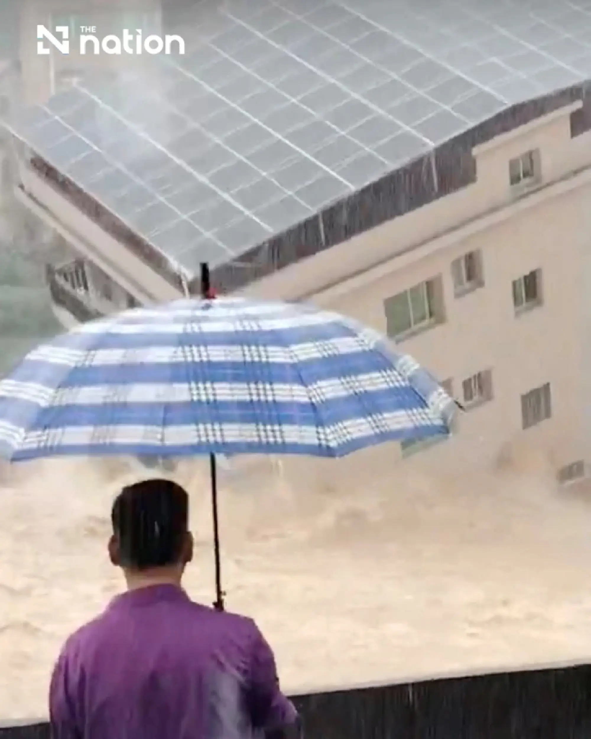 Typhoon Saudel triggers floods across China’s southern coast