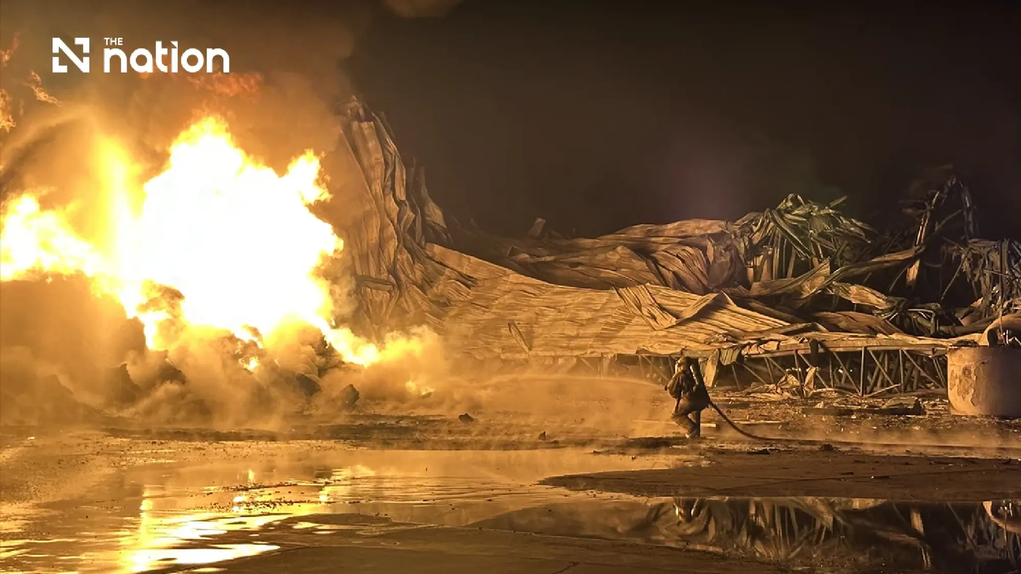 Fire guts Ayutthaya mattress factory as crews battle to protect nearby homes