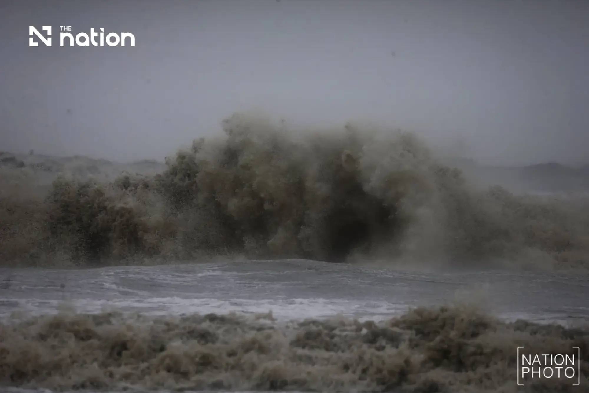 Eight provinces warned of high tide from Sept 29 to Oct 4