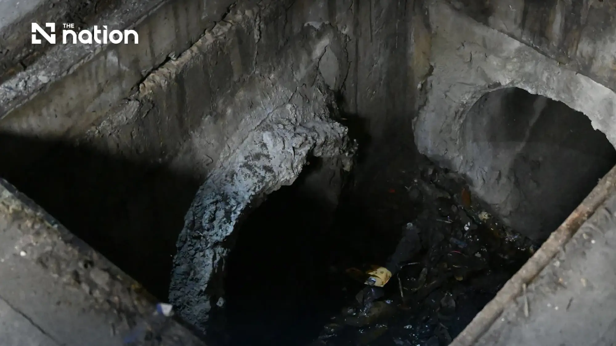 Bangkok plans oil tests after about 4,000 litres recovered by September 14