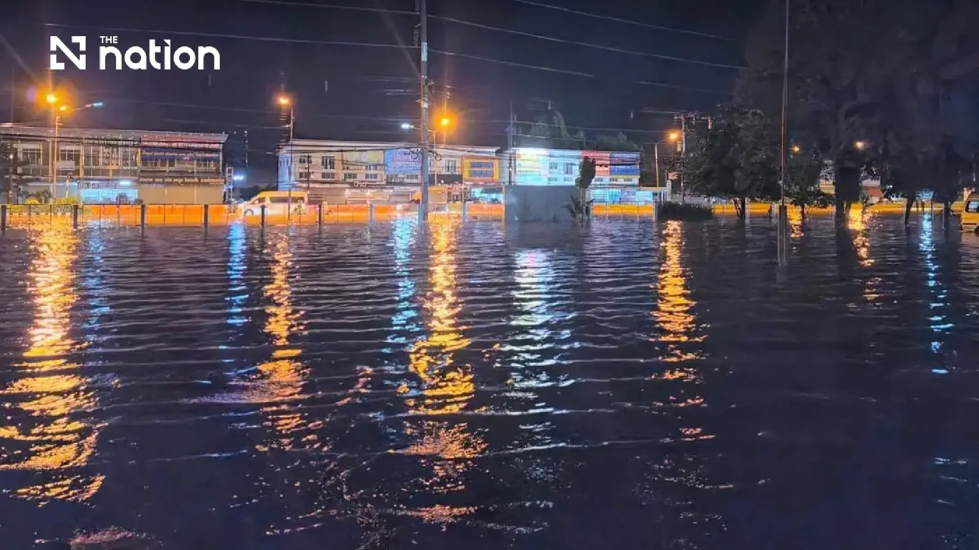 Prachin Buri health facility suspends services amid heavy flooding
