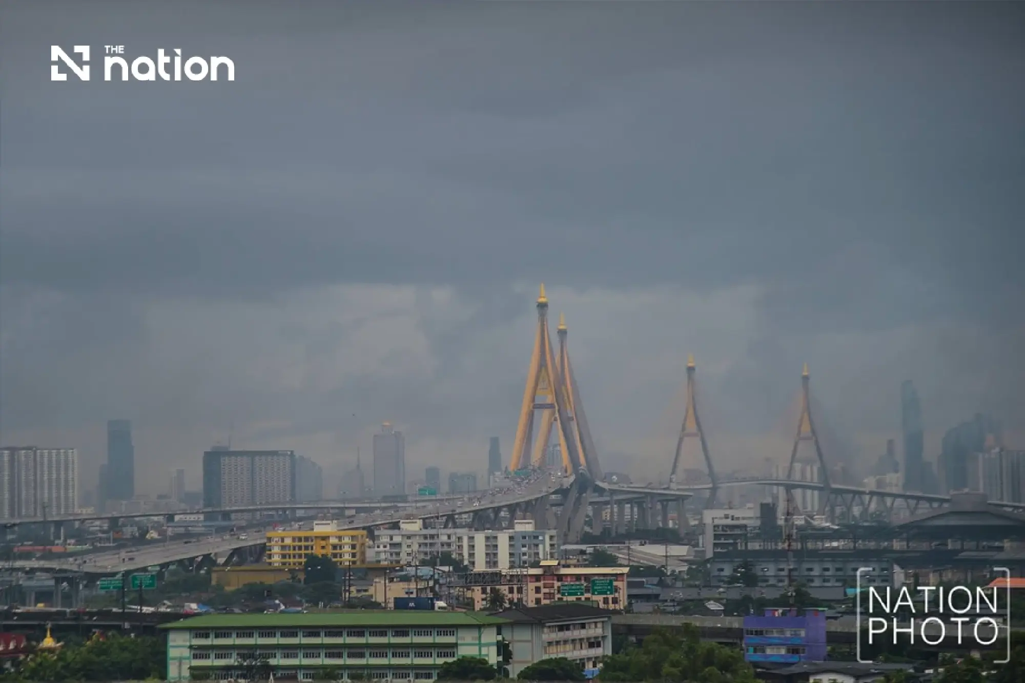 Nimbostratus clouds behind Bangkok's prolonged rain without thunder