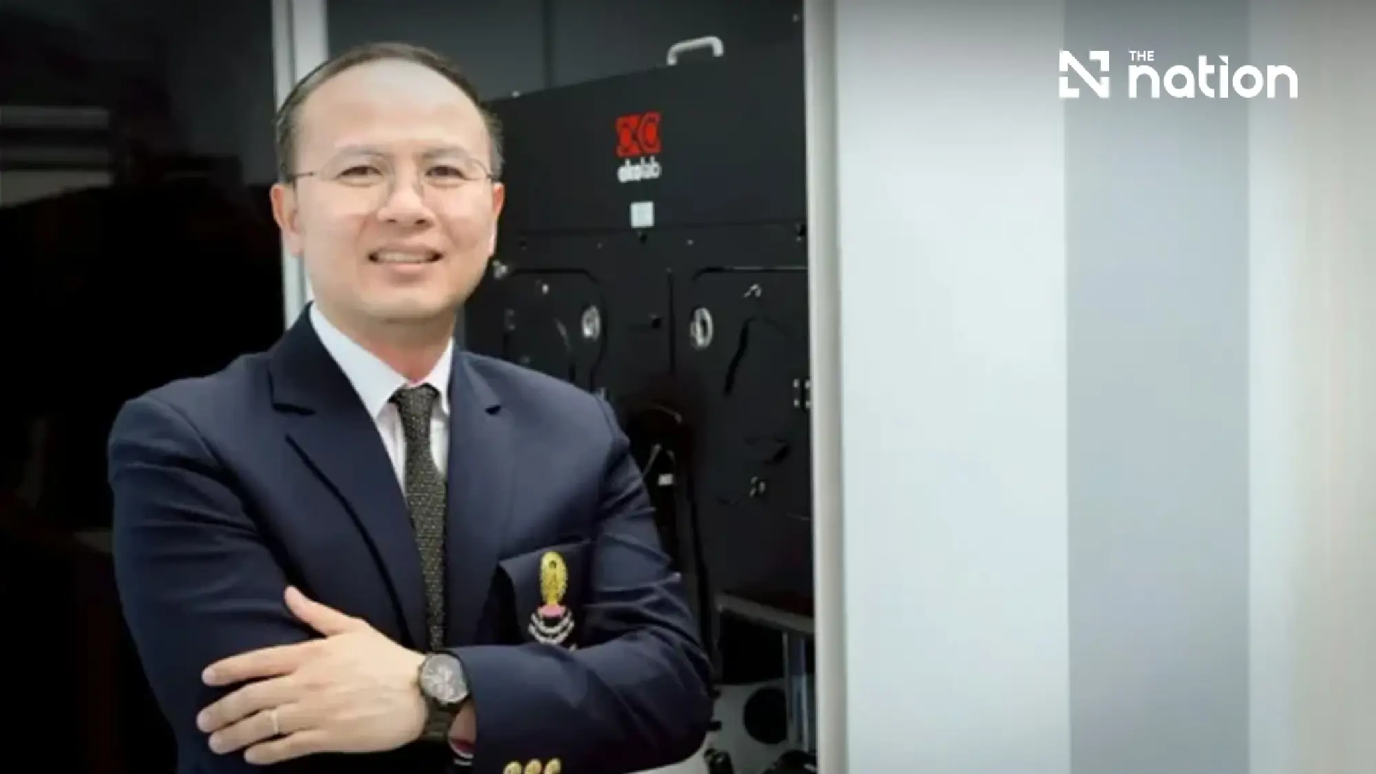 Associate Professor Chenphop Sawangmake