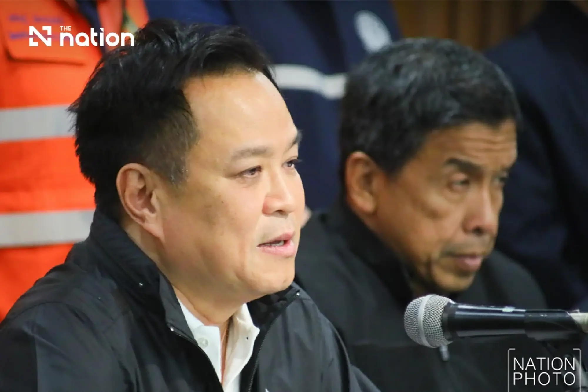 Thai PM returns on Sept 27 to coordinate flood response
