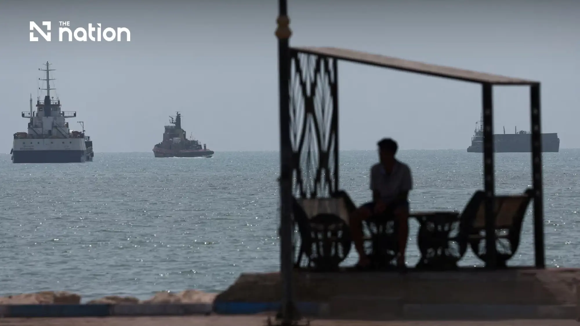 Oil tops US$90 after US-Iran attacks renew supply fears