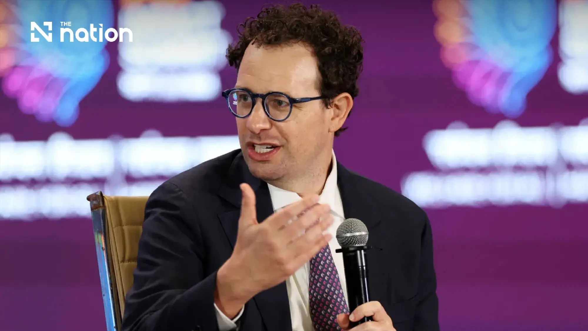 Anthropic chief proposes three-step AI slowdown plan on September 12