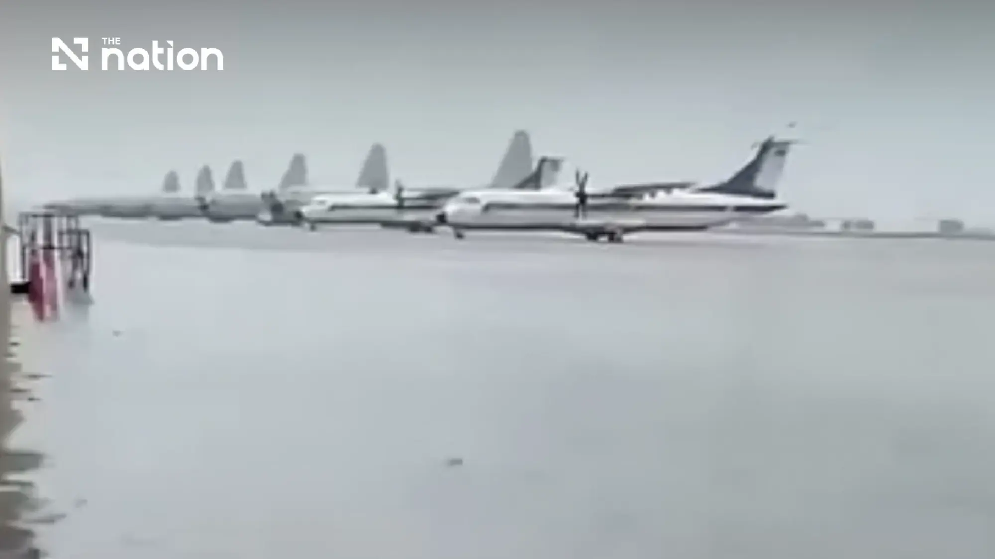 Bangkok airports remain open as Transport Ministry sets up flood war room