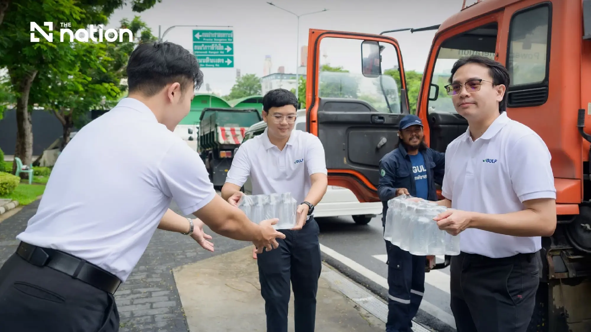 GULF Volunteers Join Forces to Support Bangkok’s Flood-Affected Communities, Deliver ‘GULF Care’ Relief Kits and Essential Supplies