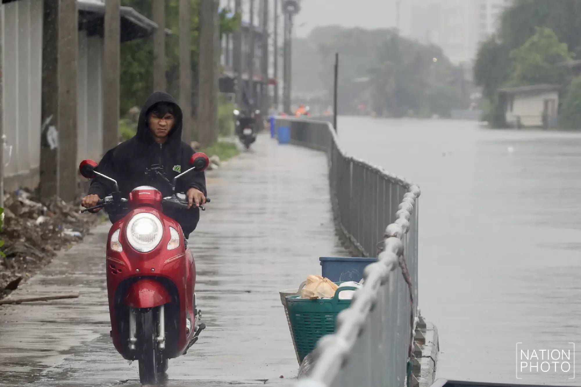 Bangkok declares 3 districts flood disaster areas on Sept 25