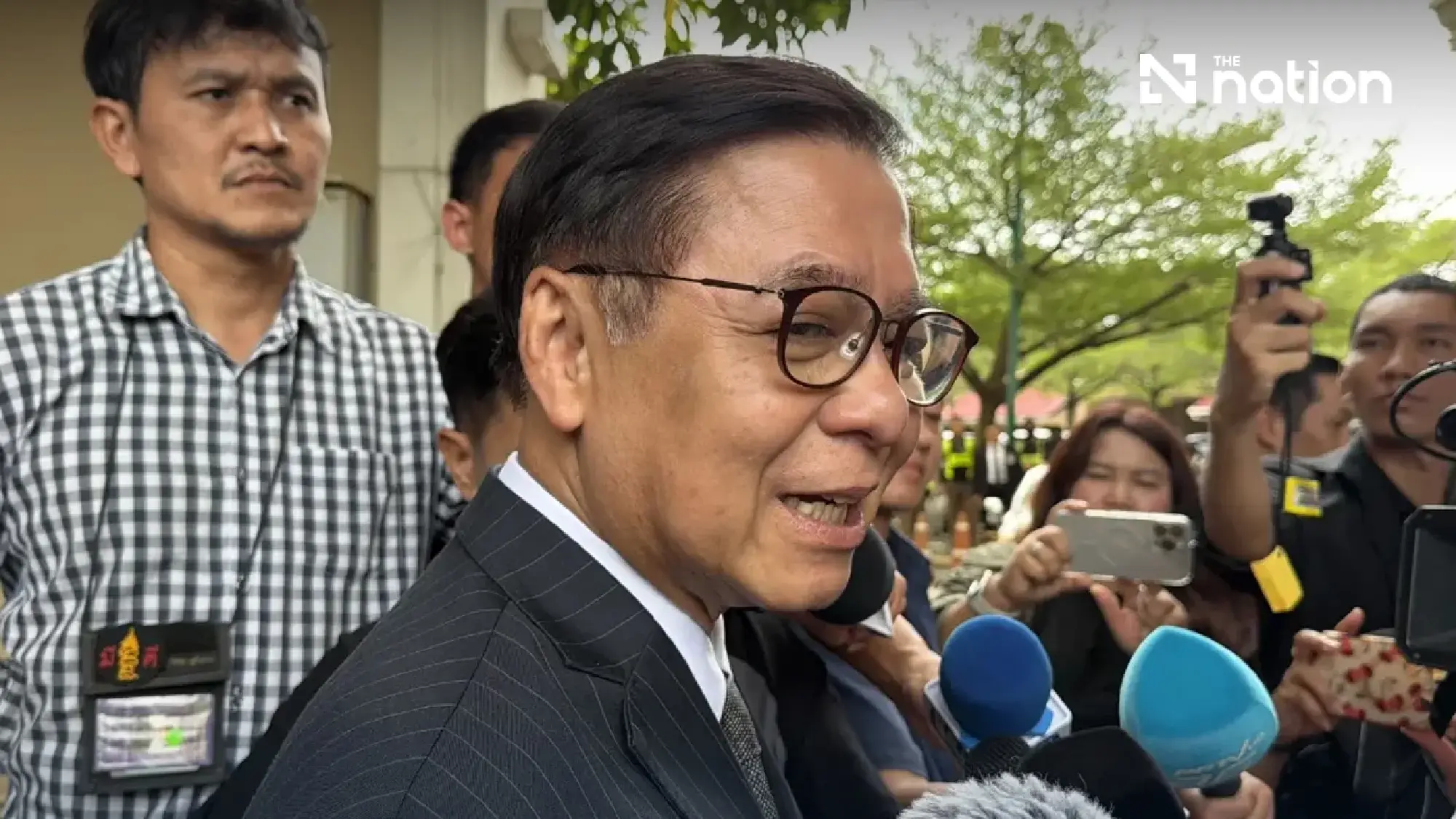 Sihasak asks Chinese Embassy to keep travel warnings proportionate