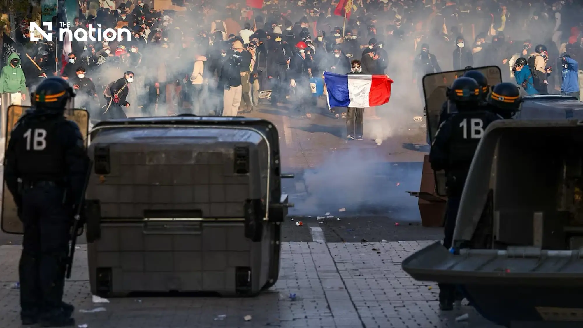 France reports 410,000 protesters amid clashes in Paris and Marseille