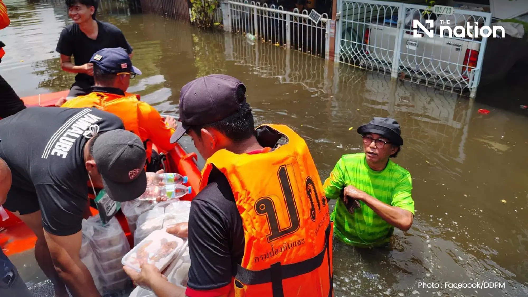 DDPM reports 3.26m people hit by Thai floods on Oct 4
