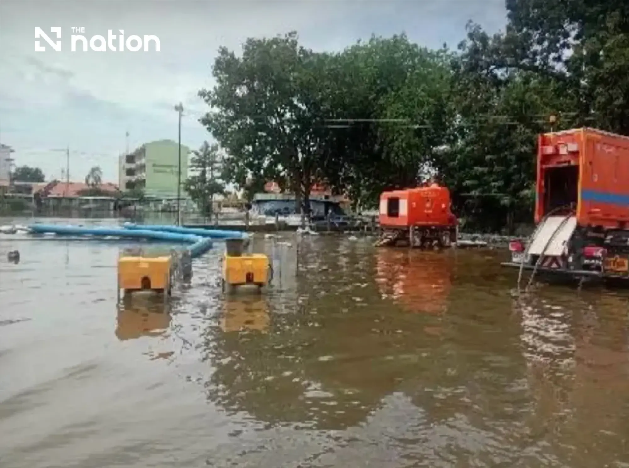 Floods still hit 20 provinces and Bangkok, affecting 2.45m people