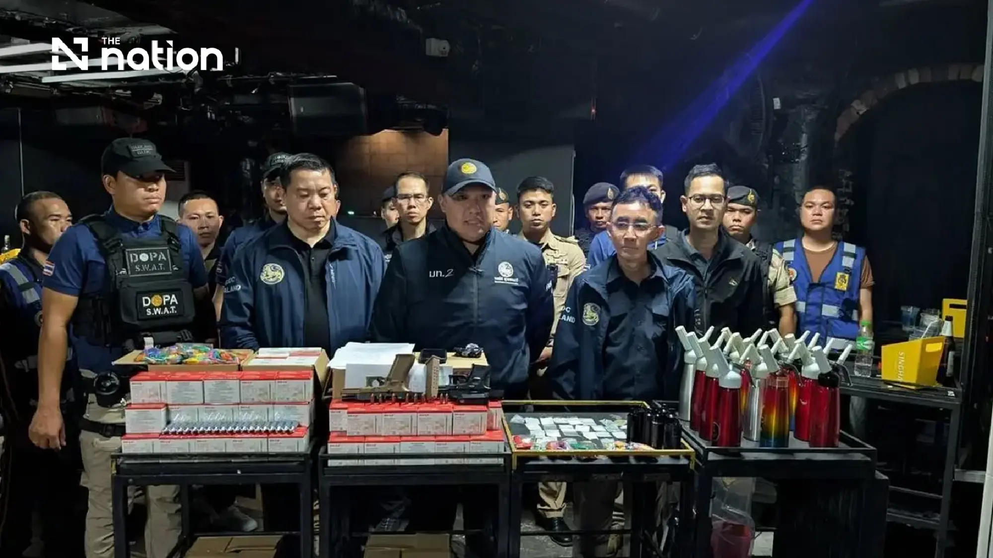 Khao San bar raid finds 30 underage patrons and suspected bribe records