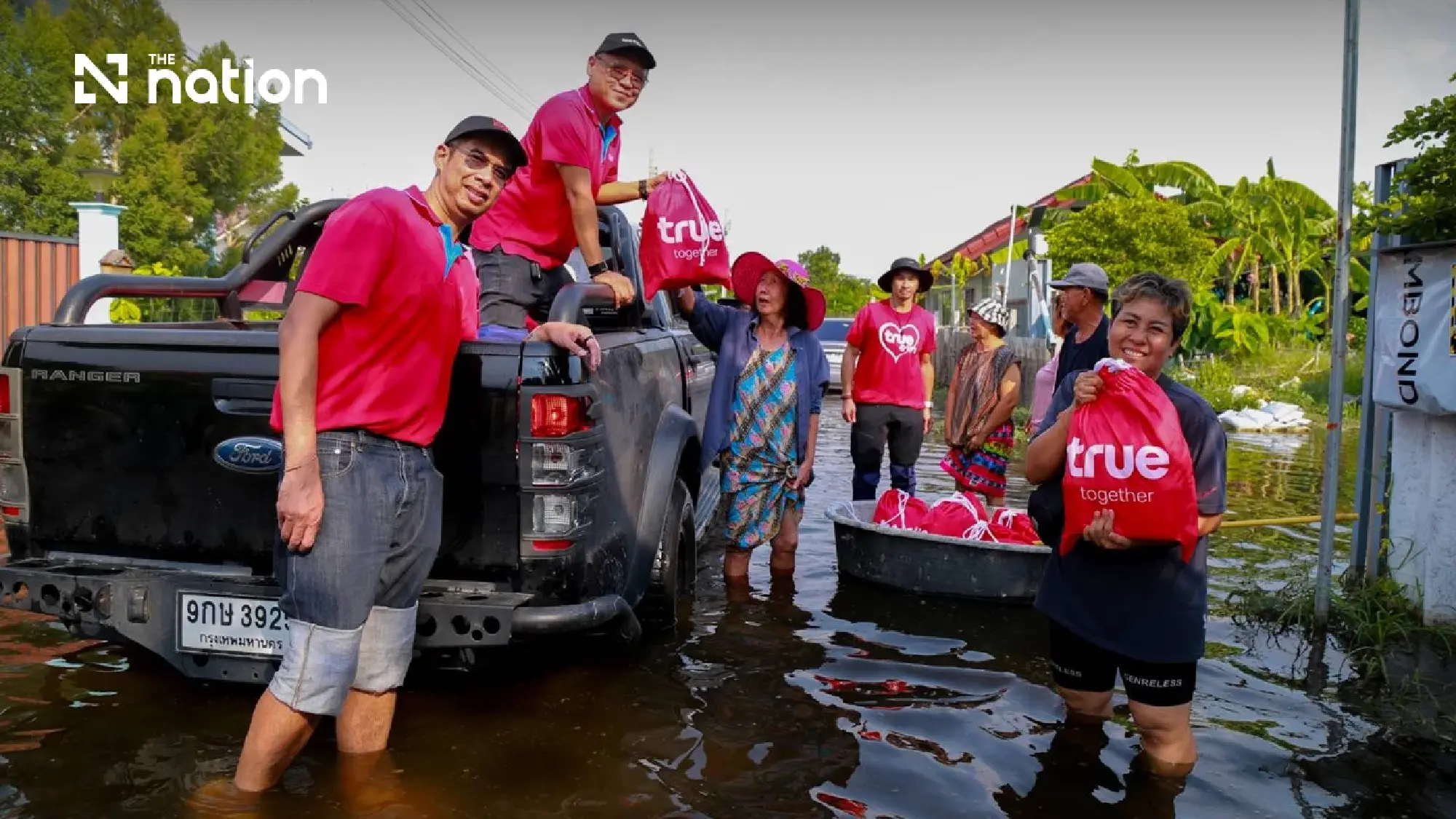 True Corporation Stands with Thai People During the Flood Crisis