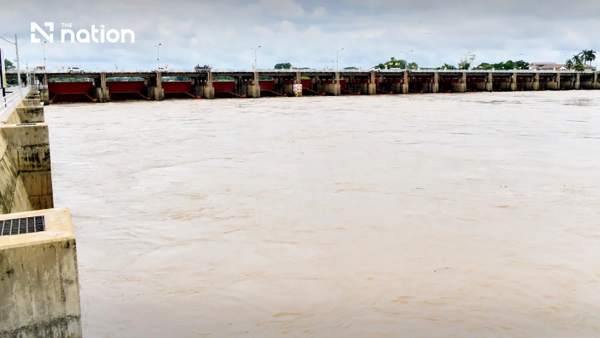 Thai authorities reduce Chao Phraya Dam releases as river flows ease