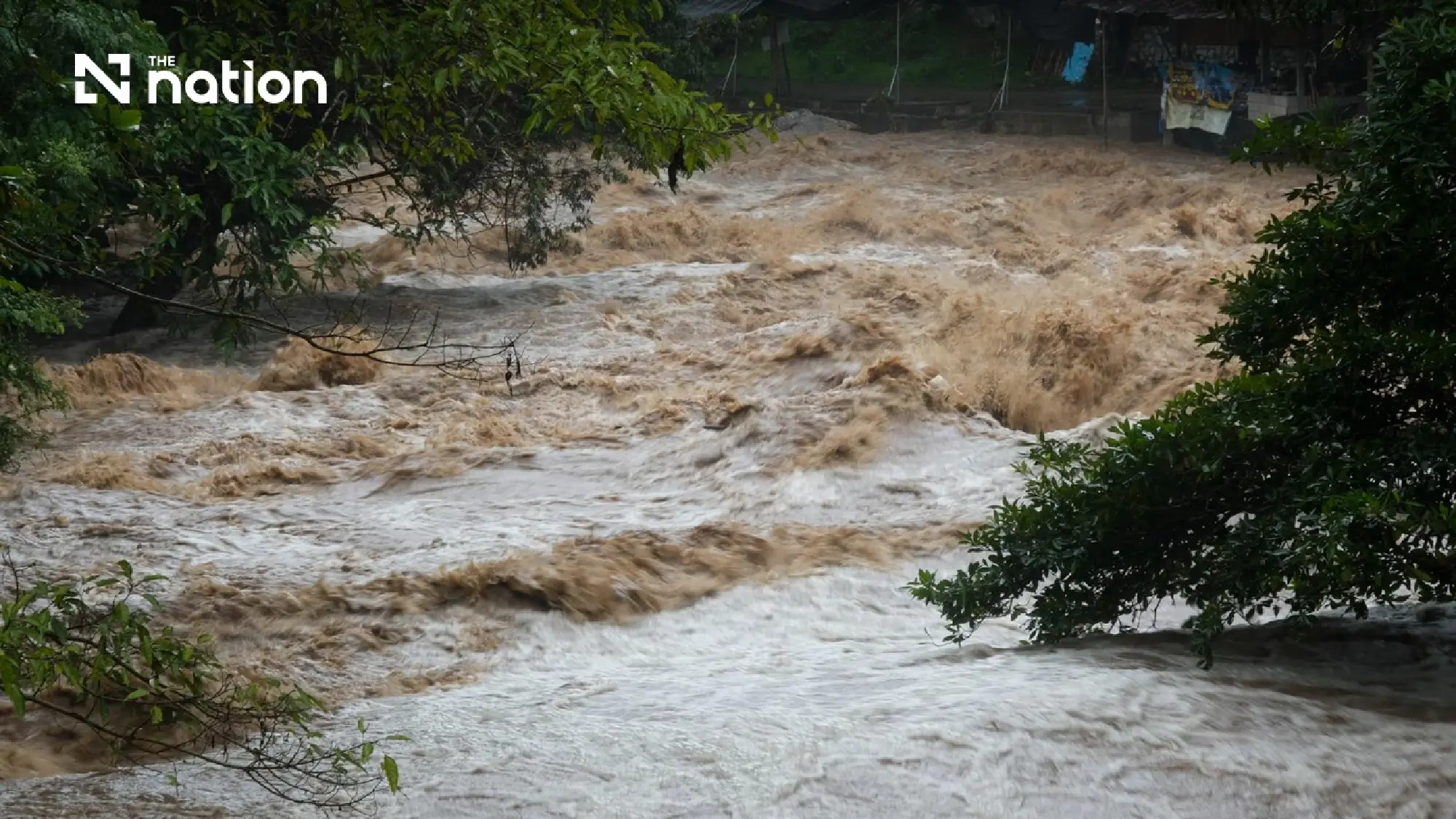 Government warns 15 provinces of flash floods on October 11–13