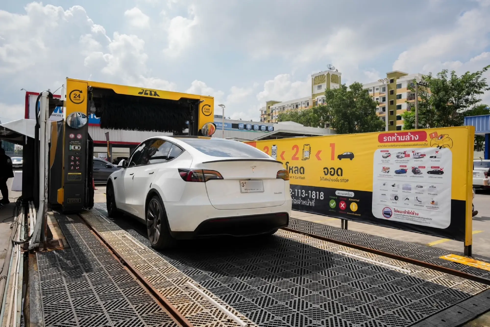 Lodon JetX Celebrates 50-Branch Milestone with Bangchak, Targets 300 Branches by 2028