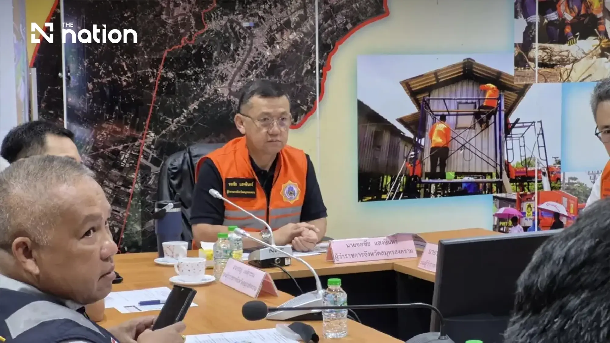 High tides and river overflow flood Samut Songkhram as authorities plan water pushers at 8 sites