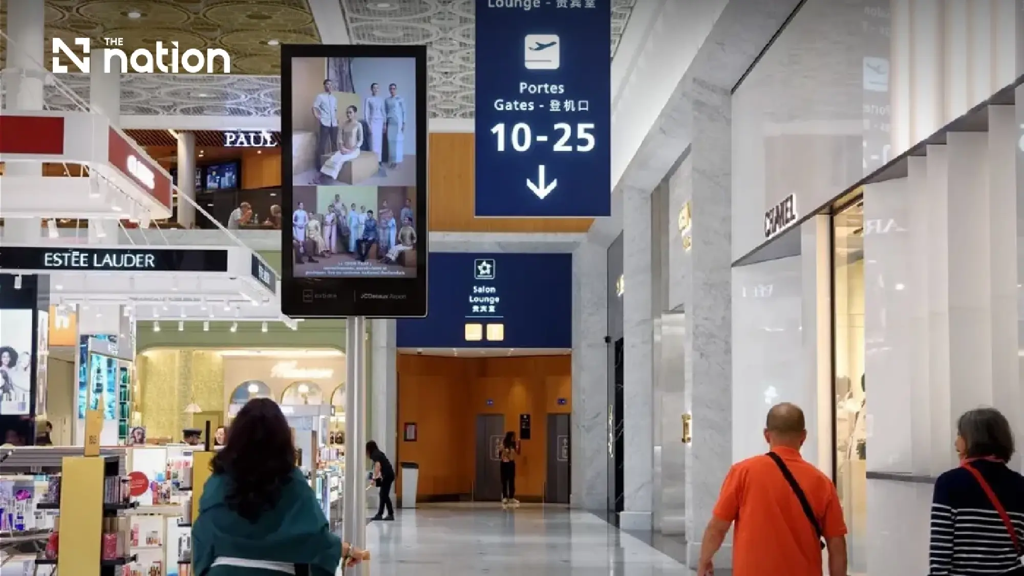 Chud Thai promoted at Paris airport before UNESCO heritage review