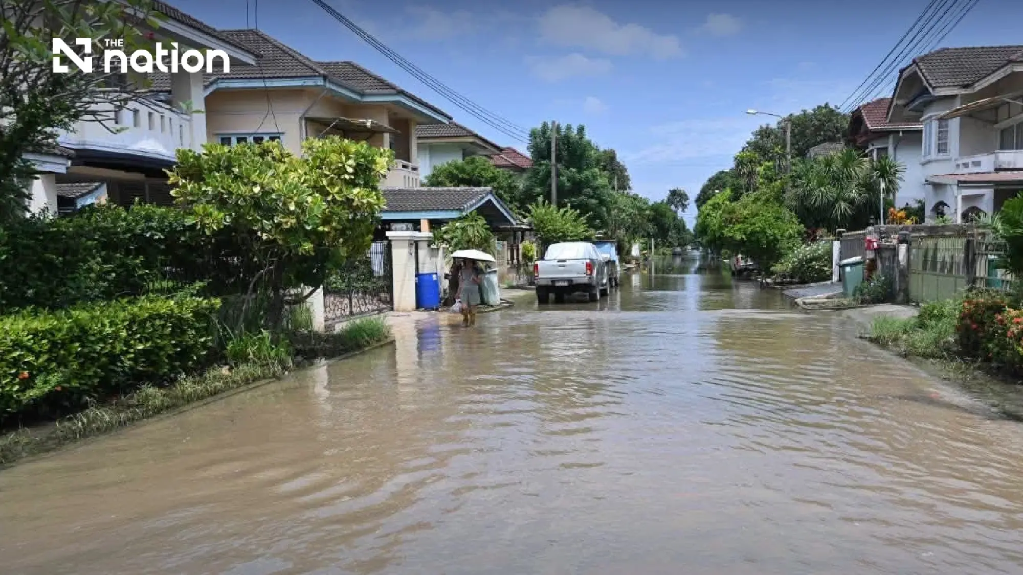 Bangkok issues flood alert along 3 canals on October 12