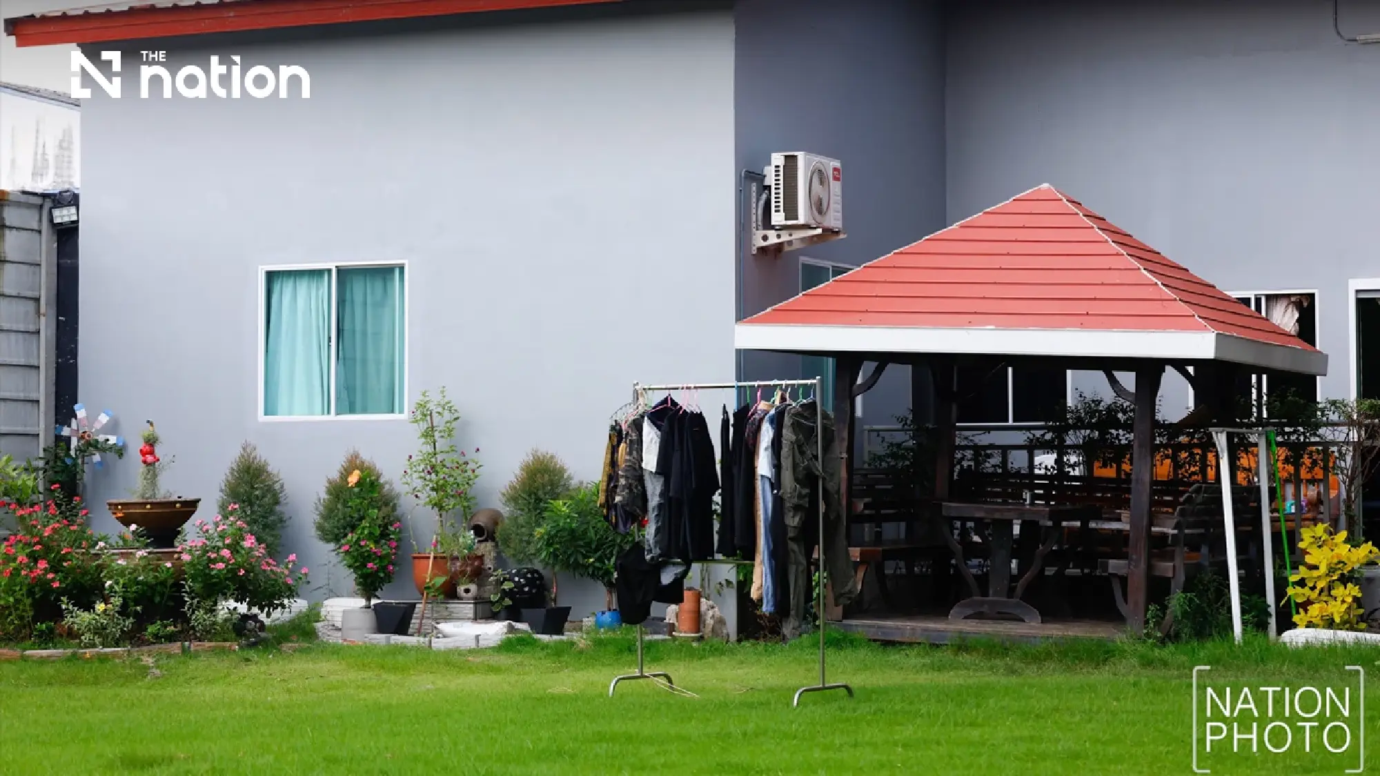 Health officials check Nonthaburi home with over 81 psychiatric patients on Oct 8