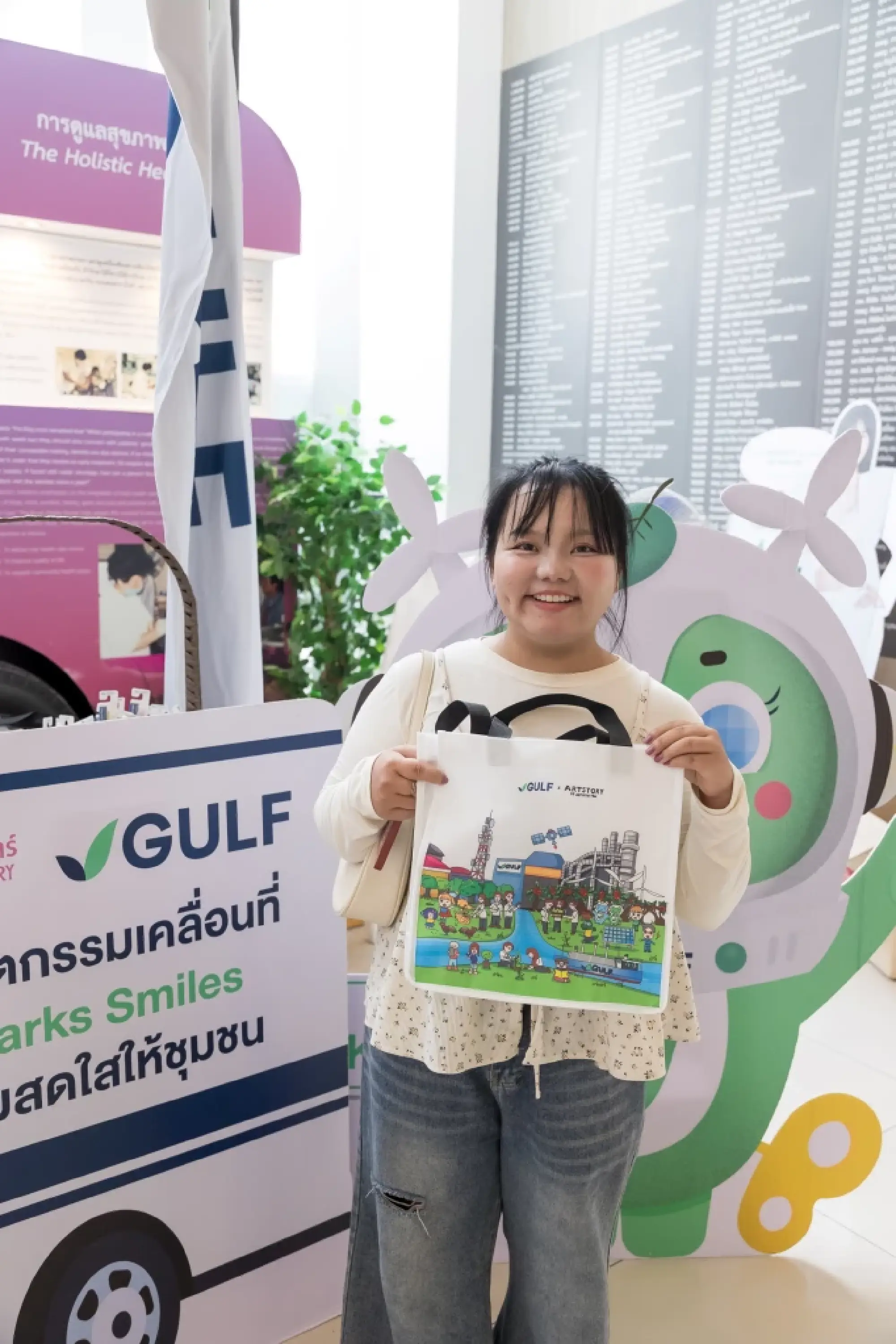 GULF Supports Thailand's Dental Public Health with THB 4.5 Million Vehicle Donation