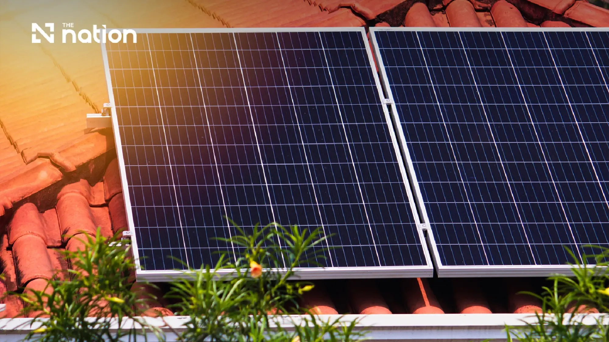 Ekniti confirms Cabinet review of 50,000-baht solar grants