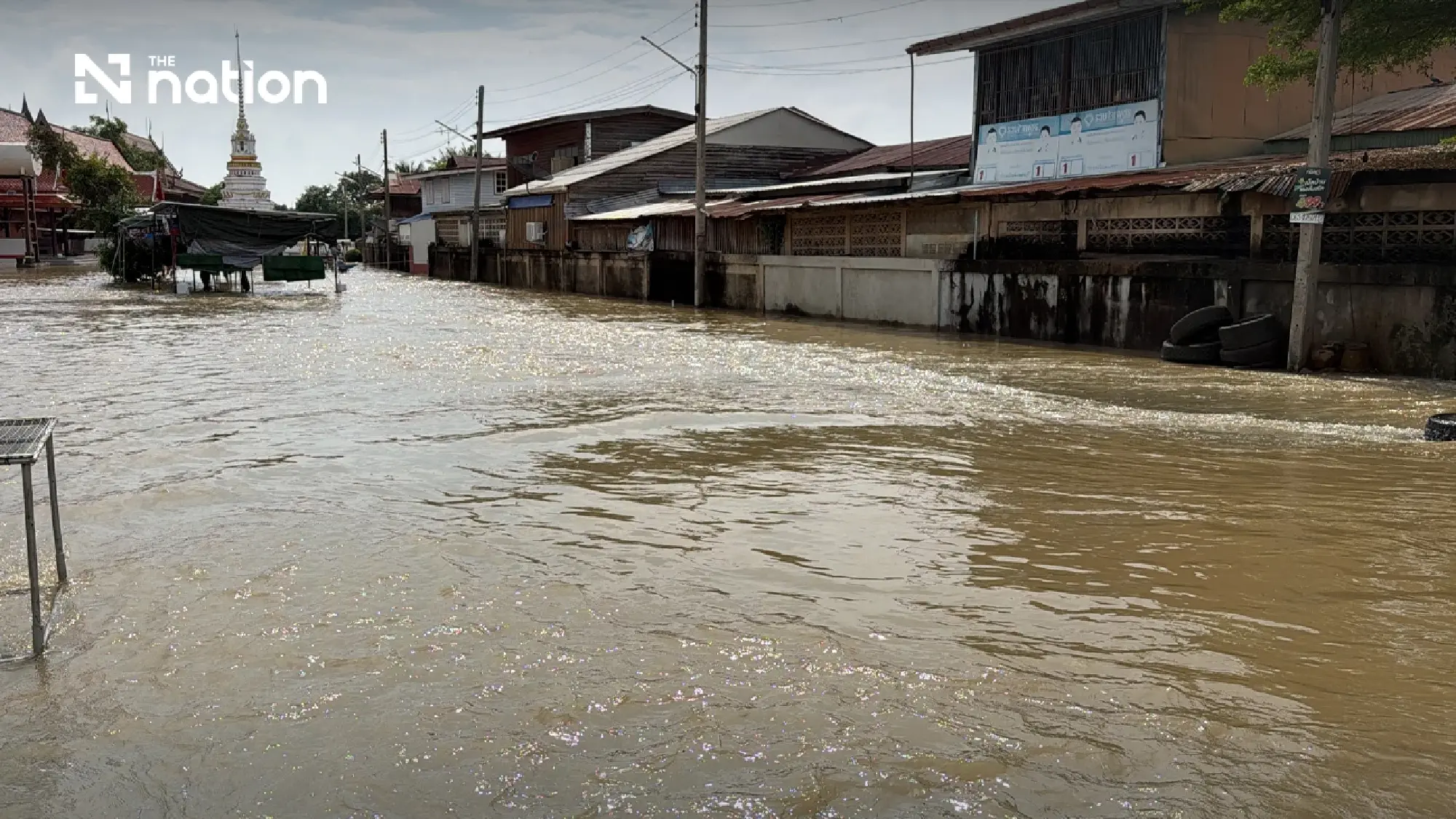 More than 300 homes hit by severe flooding in Khao Yoi, Phetchaburi