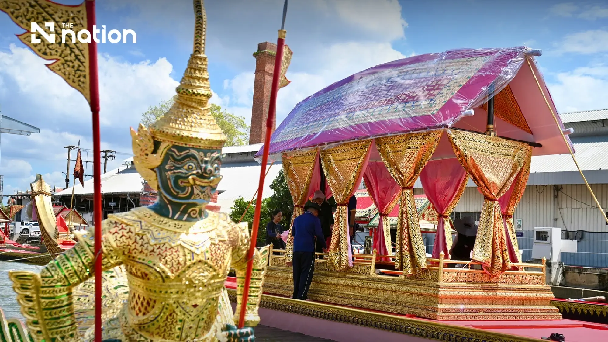 Thailand fits royal regalia to Suphannahong for barge procession
