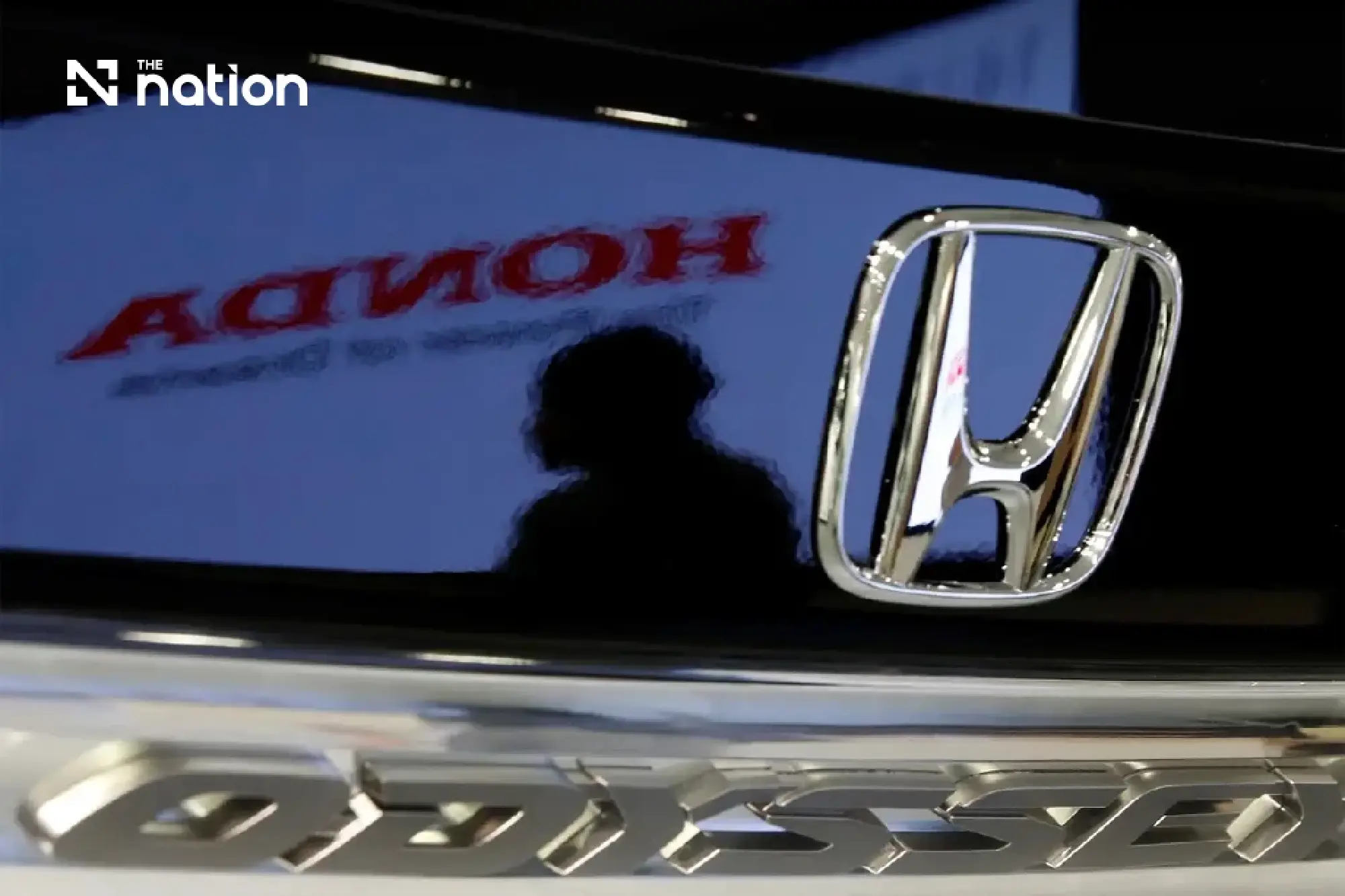 Toyota, Honda halt Thai production as floods disrupt supply chains