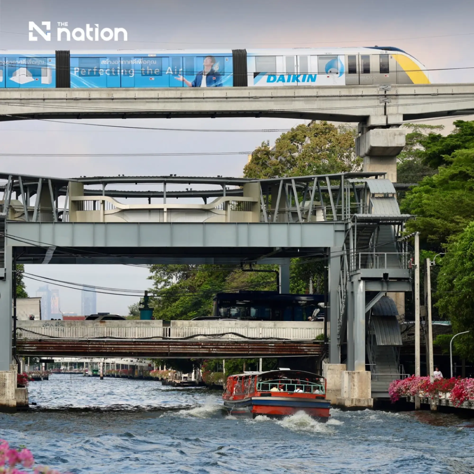 Bangkok warns residents of possible water level rise in Saen Saep Canal