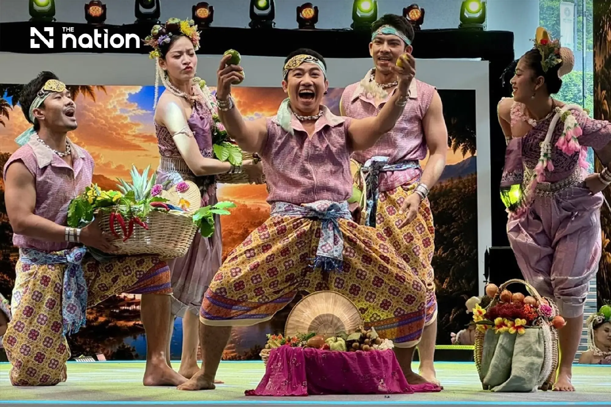 Thai fruit inspires dance at IMF–World Bank meetings in Bangkok on October 14